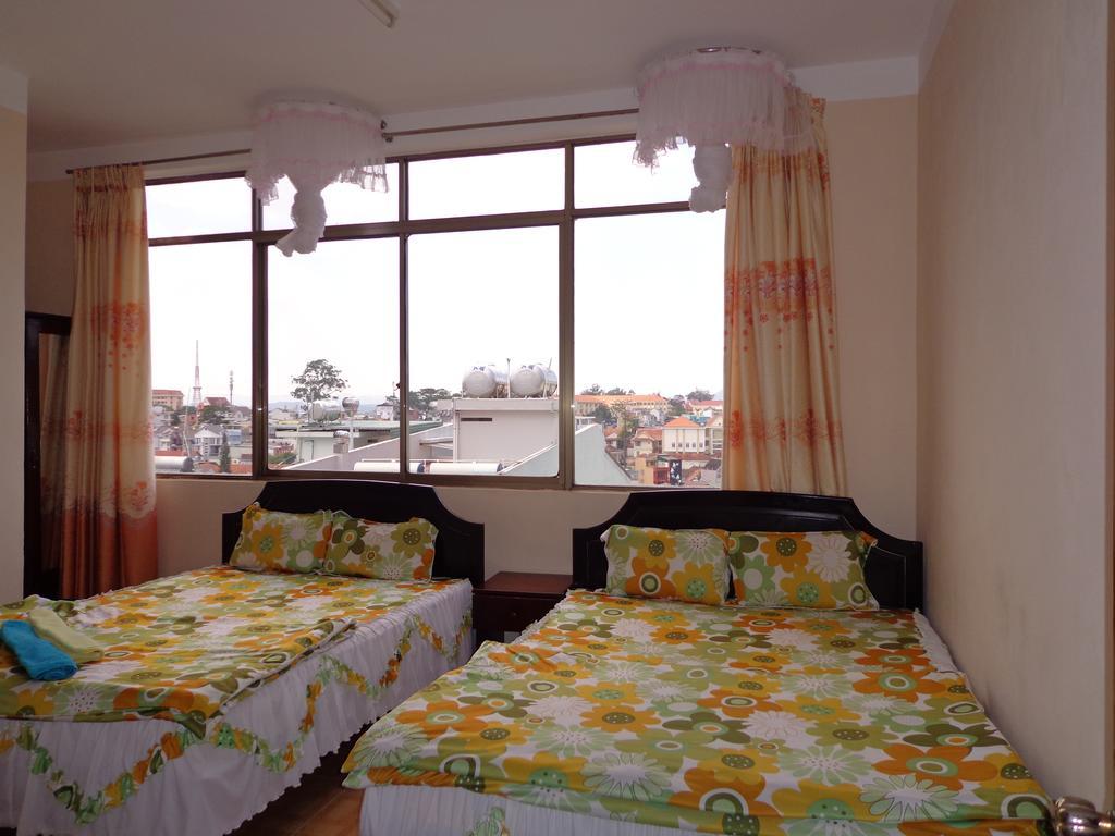 Phuong Tung Hotel Dalat Exteriör bild
