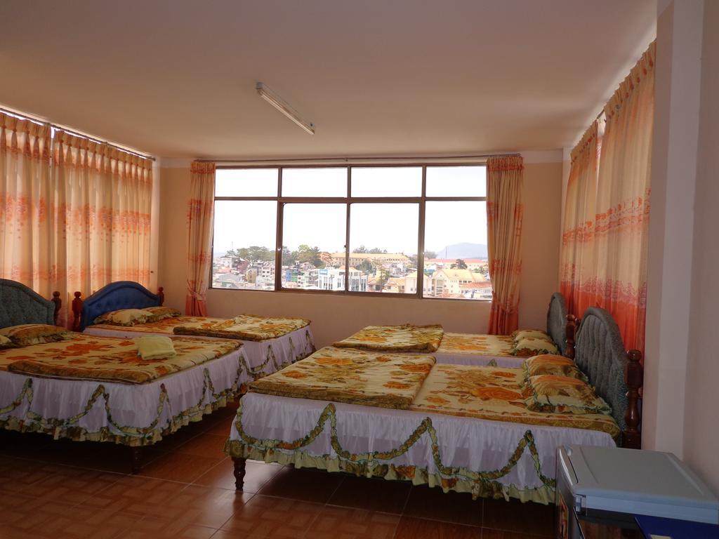 Phuong Tung Hotel Dalat Exteriör bild