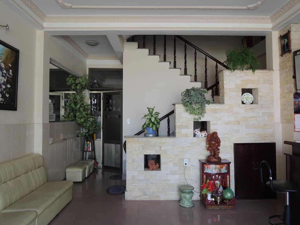 Phuong Tung Hotel Dalat Exteriör bild