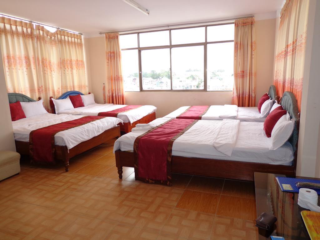 Phuong Tung Hotel Dalat Exteriör bild