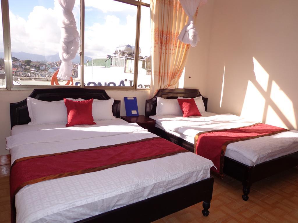 Phuong Tung Hotel Dalat Exteriör bild